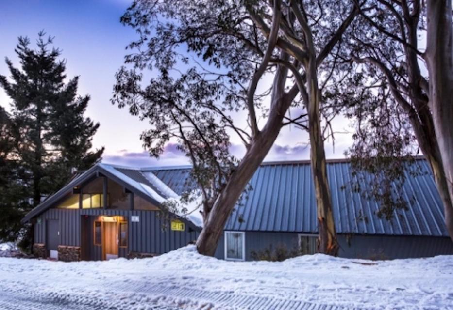 Cooroona Alpine Lodge Falls Creek Exterior photo